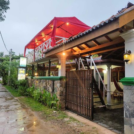 Shantha Surf Villa Weligama Zewnętrze zdjęcie